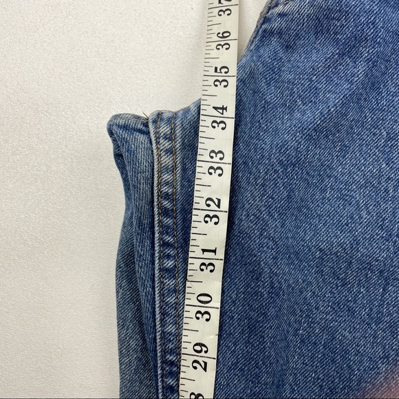 Vintage Levi’s 550 High Waist wedgie fit Jeans - Picture 4 of 8